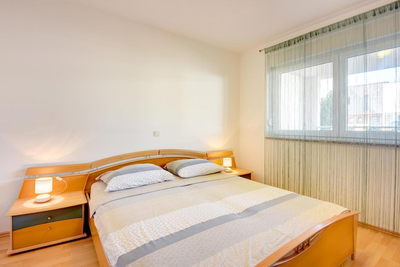 Apartment Mores Μεντουλίν Εξωτερικό φωτογραφία