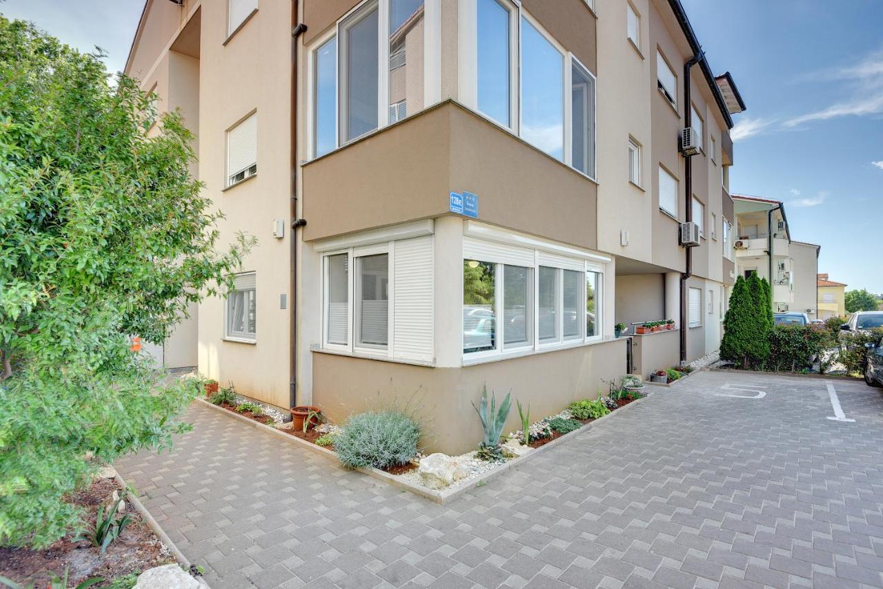 Apartment Mores Μεντουλίν Εξωτερικό φωτογραφία